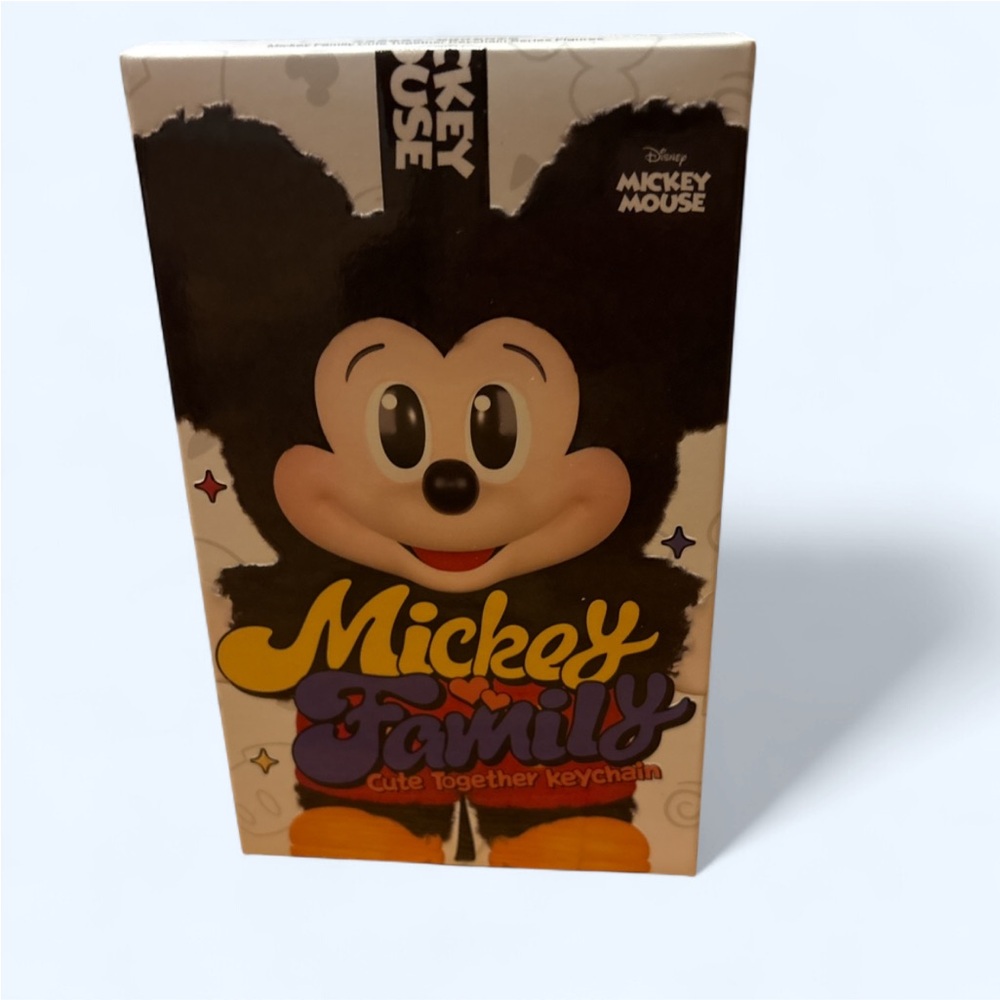 Authentic POP MART (Minnie)Mickey Family Cute Together Keychain Series Figure.